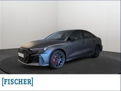 Grau Neu 2024 Audi RS3 Comfort Kleinwagen | 97.100 €