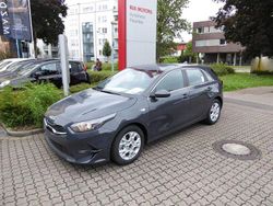 Grau Neu 2025 Kia Ceed Comfort Limousine | 24.980 € (Etwas zu teuer)