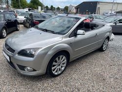 Silber Gebraucht 2008 Ford Focus Cabriolet Titanium Cabrio | 4.950 € (Fairer Preis)