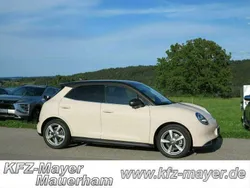 Beige / brown Neu 2025 Ora 03 Kleinwagen | 30.900 € (Teuer)
