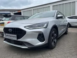 Polarsilber metallic Gebraucht 2024 Ford Focus Active Kombi | 25.990 € (Fairer Preis)