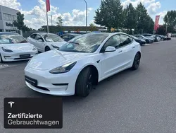 Weiß Gebraucht 2021 Tesla Model 3 Long Range Limousine | 27.100 € (Fairer Preis)