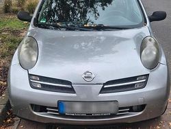 Silber Gebraucht 2005 Nissan Micra Kleinwagen | 599 € (Guter Preis)
