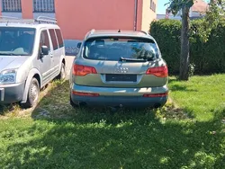 Grün Gebraucht 2006 Audi Q7 SUV | 8.500 €