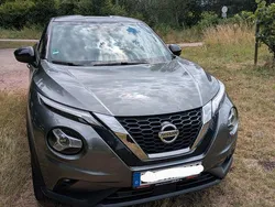 Grau Gebraucht 2020 Nissan Juke N-Connecta SUV | 15.500 € (Guter Preis)