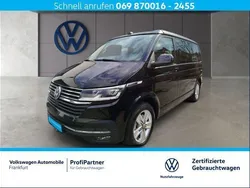 Deep black perleffekt Gebraucht 2024 VW T6.1 California Van | 71.850 €