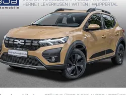Beige Gebraucht 2025 Dacia Sandero Expression Kleinwagen | 19.333 € (Fairer Preis)