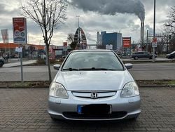 Grau Gebraucht 2001 Honda Civic Kombi | 1.100 €