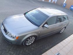 Silber Gebraucht 2003 Audi A4 Sport Kombi | 3.500 € (Etwas zu teuer)