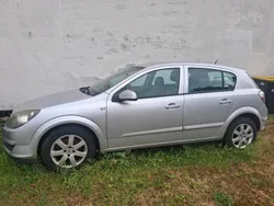 Silber Gebraucht 2004 Opel Astra Kleinwagen | 899 € (Superpreis)