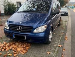 Blau Gebraucht 2005 Mercedes Vito Van | 7.200 €