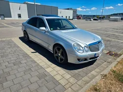 Silber Gebraucht 2007 Mercedes E500 Elegance Limousine | 10.000 € (Guter Preis)