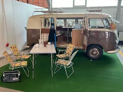 Braun Gebraucht 1961 VW T1 Van | 47.100 €