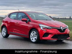 Rot Gebraucht 2021 Renault Clio V Zen Limousine | 10.900 € (Superpreis)