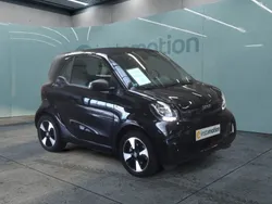 Schwarz Gebraucht 2022 Smart ForTwo Electric Drive Coupé | 11.440 € (Etwas zu teuer)