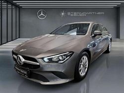 Metalliclack mountaingrau Gebraucht 2021 Mercedes CLA180 Limousine | 20.990 € (Superpreis)