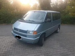 Blau Gebraucht 1991 VW T4 Van | 9.000 €