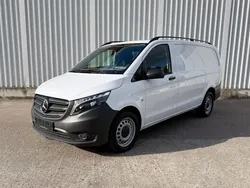 Weiß Gebraucht 2024 Mercedes Vito Van / Kleinbus | 31.990 € (Superpreis)