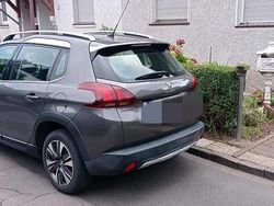 Grau Gebraucht 2018 Peugeot 2008 SUV | 10.485 € (Fairer Preis)