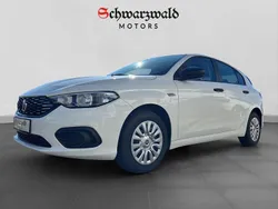 Weiß Gebraucht 2017 Fiat Tipo Pop Kombi | 9.290 € (Guter Preis)