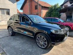 Schwarz Gebraucht 2016 VW Touareg SUV | 24.000 € (Etwas zu teuer)