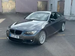 Grau Gebraucht 2007 BMW 325 Shadowline Coupé | 7.500 € (Guter Preis)