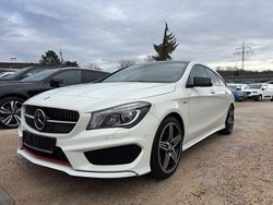 Weiß Gebraucht 2015 Mercedes CLA250 AMG Limousine | 20.850 € (Fairer Preis)