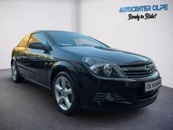 Schwarz Gebraucht 2005 Opel Astra GTC Sport Coupé | 1.799 € (Guter Preis)