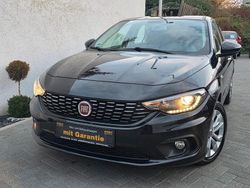 Schwarz Gebraucht 2017 Fiat Tipo Lounge Limousine | 8.498 € (Guter Preis)