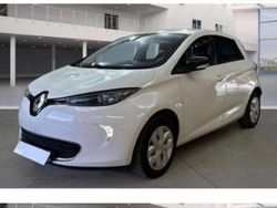 Gletscherweiss Gebraucht 2015 Renault Zoe Kleinwagen | 5.890 € (Fairer Preis)