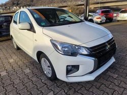 Weiß Gebraucht 2022 Mitsubishi Space Star Select Limousine | 10.999 € (Guter Preis)