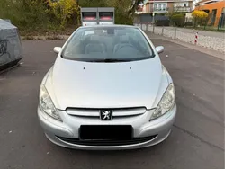 Silber Gebraucht 2004 Peugeot 307 CC Cabrio | 2.200 € (Fairer Preis)