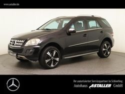 Metalliclack obsidianschwarz Gebraucht 2009 Mercedes ML320 Sport SUV | 8.500 € (Fairer Preis)