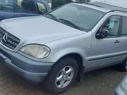 Mercedes ML320