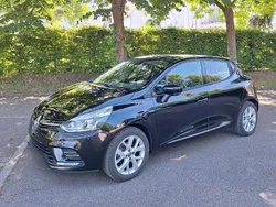 Schwarz Gebraucht 2018 Renault Clio IV LIMITED Kleinwagen | 8.200 € (Guter Preis)