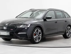 Blackmagic perleffekt Gebraucht 2024 Skoda Octavia RS Kombi | 39.930 € (Guter Preis)
