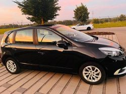 Schwarz Gebraucht 2014 Renault Mégane III Van / Kleinbus | 5.000 € (Fairer Preis)