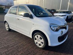 Weiß Gebraucht 2018 Renault Twingo Life Kleinwagen | 5.700 € (Guter Preis)