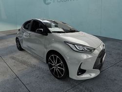Grau Gebraucht 2024 Toyota Yaris Hybrid Sport Kleinwagen | 28.490 € (Etwas zu teuer)