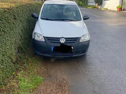 Weiß Gebraucht 2010 VW Fox Kleinwagen | 1.100 € (Guter Preis)