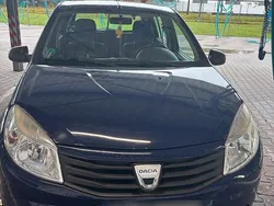 Blau Gebraucht 2009 Dacia Sandero Kleinwagen | 1.200 €