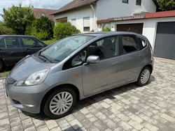Silber Gebraucht 2010 Honda Jazz Trend Kleinwagen | 7.000 € (Etwas zu teuer)