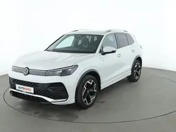 Weiß Gebraucht 2024 VW Tiguan R-line SUV | 40.740 € (Fairer Preis)
