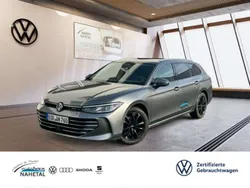 Grau Gebraucht 2024 VW Passat Elegance Kombi | 38.490 € (Superpreis)