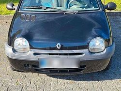 Schwarz Gebraucht 1999 Renault Twingo Liberty Kleinwagen | 1.700 € (Fairer Preis)