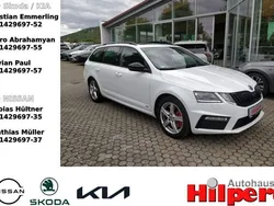 Weiß Gebraucht 2017 Skoda Octavia RS Kombi | 20.940 € (Teuer)