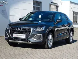Manhattangrau metallic (metallic) Gebraucht 2024 Audi Q2 Advanced Plus SUV | 33.850 € (Teuer)