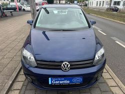 Blau Gebraucht 2011 VW Golf Plus Cross Comfortline Van / Kleinbus | 4.299 € (Guter Preis)