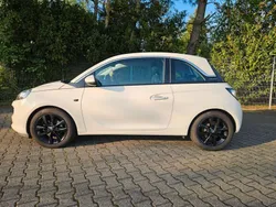 Weiß Gebraucht 2015 Opel Adam Slam Kleinwagen | 8.600 € (Fairer Preis)