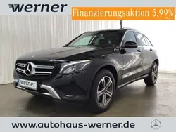 Lack obsidianschwarz (metallic) Gebraucht 2018 Mercedes GLC250 AMG SUV | 28.582 € (Guter Preis)